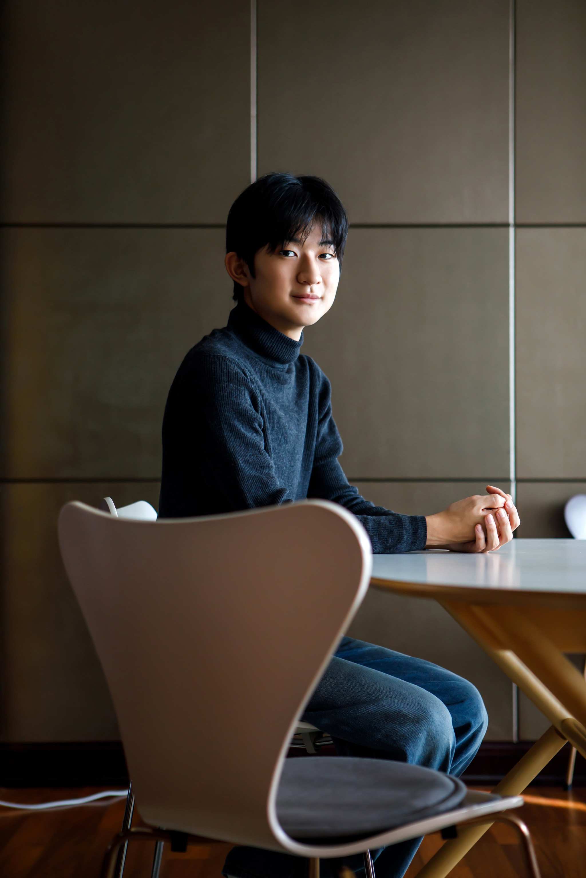 유튜버 마이린의 성장하는 의자