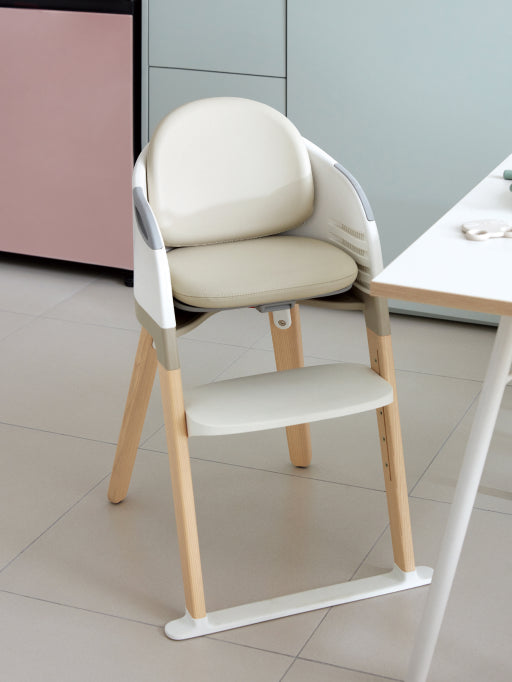 The MOLTI as a kids dining chair