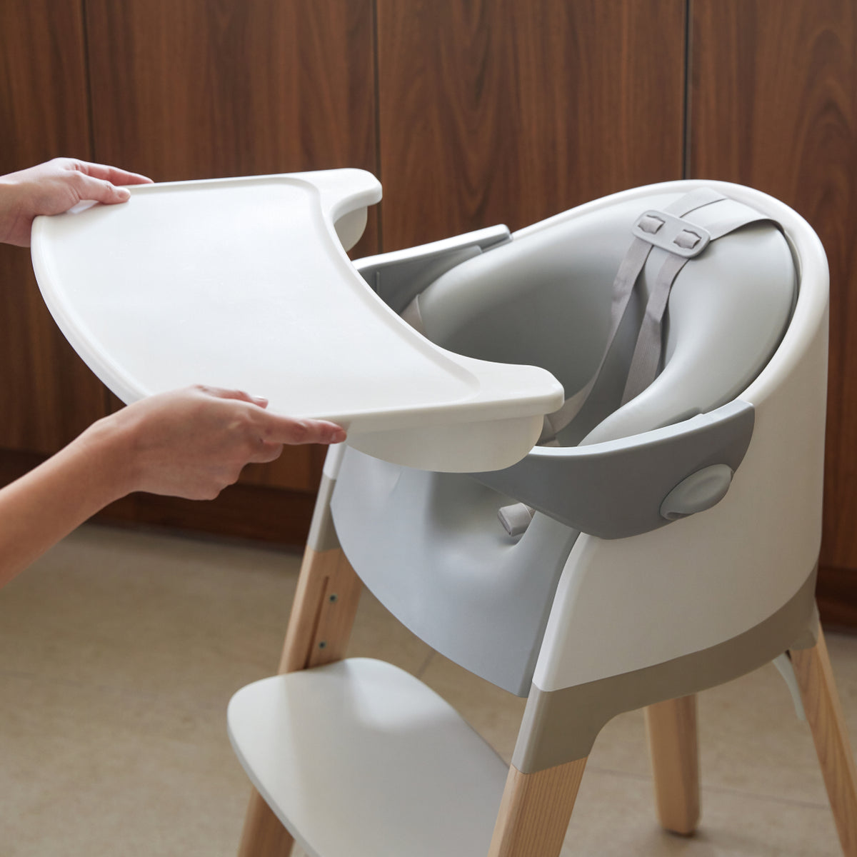 The one-touch MOLTI tray